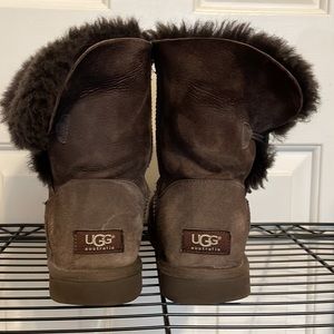 UGG boots with button size 8 dark brown